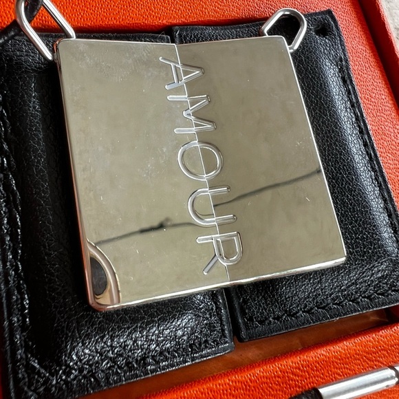Hermes Amore Split Love Charms with 2 Leather Chains - Picture 1 of 8